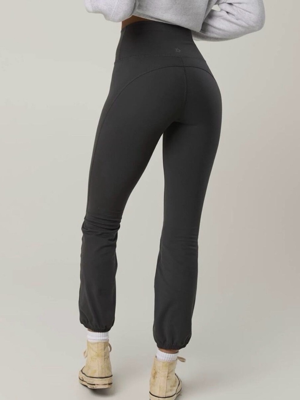 High-Waist Charcoal Leggings with Elastic Cuff